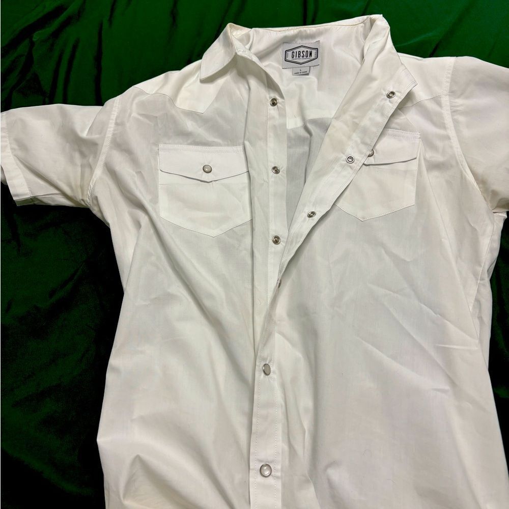 Men’s White Gibson Pearl Snap Shirt